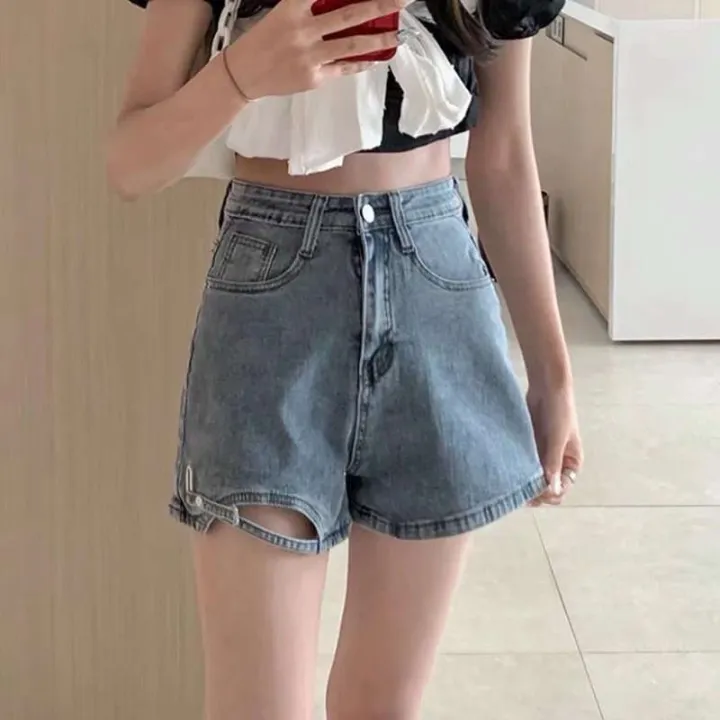 Big%20size%20chubby%20little%20sister%20high%20waisted%20denim%20shorts%20for%20women's%20summer%20new%20design%20sense%20niche%20slimming%20A%20line%20wide%20leg%20hot%20pants%20-%20Image%206