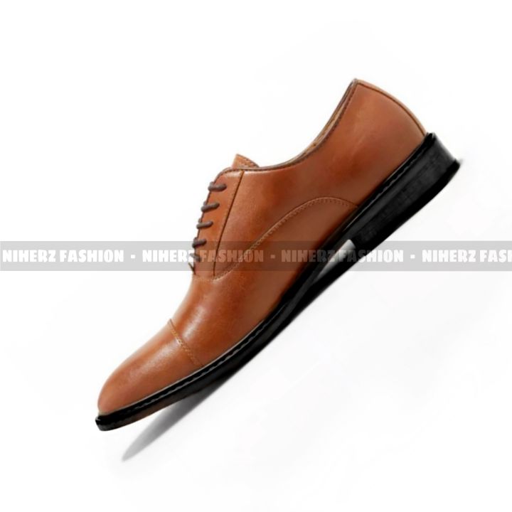Premium%20Oxford%20Leather%20Shoes%20For%20Men%20Imported%20Belts%20Formal%20Casual%20Occasion%20or%20Gift%20(Socks%20Free)%20-%20Image%2010