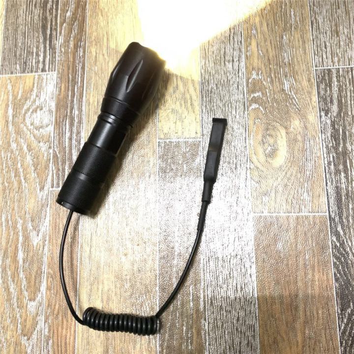 Remote%20Pressure%20Switch%20Flashlight%20Tail%20Cover%20Switch%20Pressure%20Button%20Touch%20Switch%20-%20Image%206