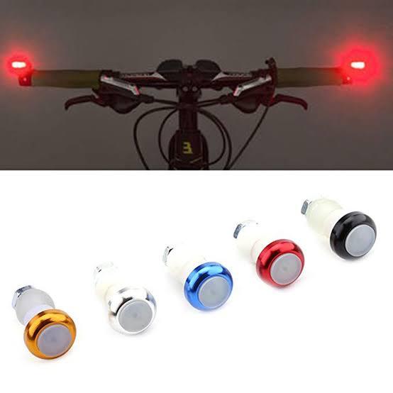 2Pcs%20/%20Set%20Battery%20Powered%20Bicycle%20Handlebar%20Light%20Bike%20Signal%20Lamp%20Cycling%20Led%20Bar%20End%20Plug%20Safety%20Indicators%20-%20Enhance%20Safety%20During%20Cycling%20With%20Bright%20Led%20Lights%20-%20Image%206