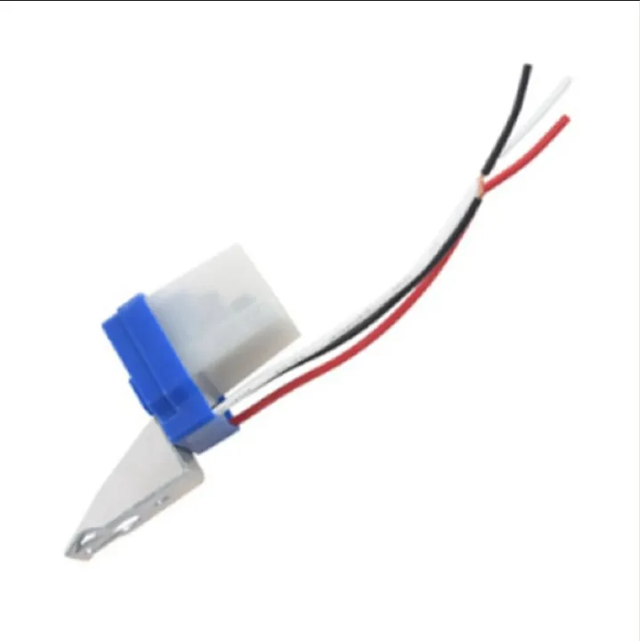Automatic%20Day%20Night%20Switching%20Device%20Auto%20-Outdoor/Street%20Light%20LDR%20Sensor%20Switch%20Relay%20Edition%20High%20Quality%20AC%20220%20Volts%204%20wire%20Output%20-%20Image%204
