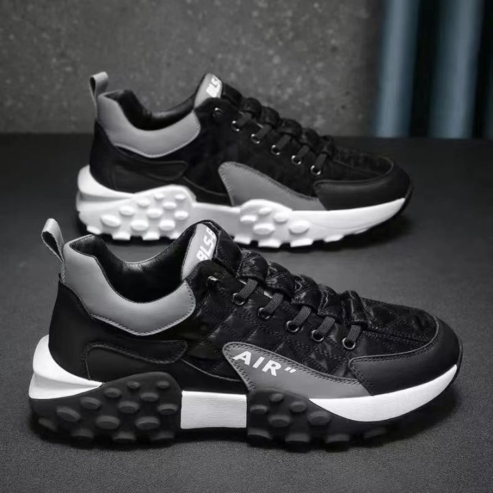 Men%202023%20New%20Running%20Shoes%20High%20Quality%20Men%20Sneakers%20Fashion%20Outdoor%20Casual%20Shoes%20for%20Man%20Comfortable%20Breathable%20Casual%20Shoes%20KEEMEEUYZO%20-%20Image%204