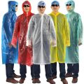 The disposable raincoat Thickening of outdoor transparent disposable rainwear. 