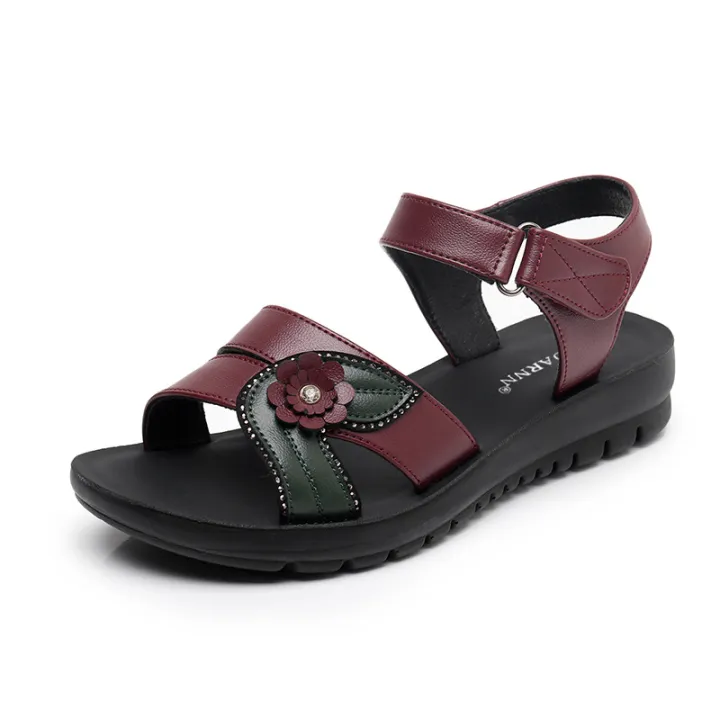 Mom%20sandals%20middle-aged%20summer%20non-slip%20summer%20middle-aged%20and%20elderly%20women's%20shoes%20genuine%20leather%20old%20man%20flat%20soles%20comfortable%20granny%20soft%20soles%20-%20Image%205
