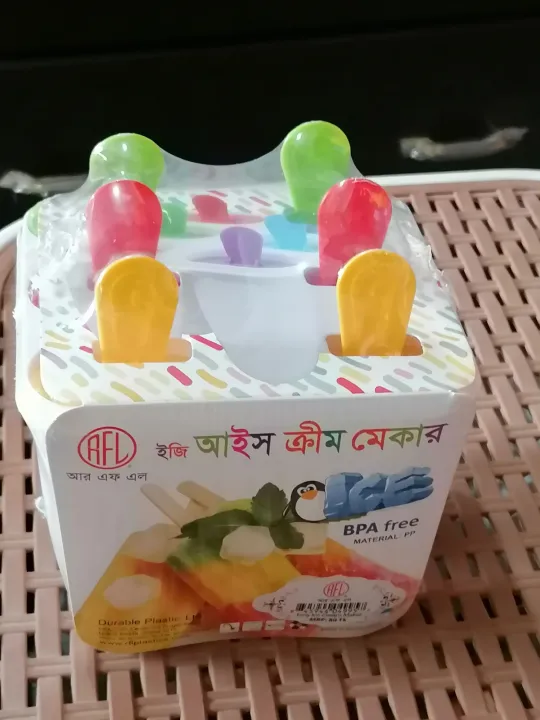 Easy%20Ice%20Cream%20Maker%20Box%206%20Pc%20set%20-%20White,%20simplifies%20homemade%20ice%20cream%20with%20all-in-one%20design%20and%206%20essential%20pieces%20for%20effortless%20preparation%20-%20Image%205