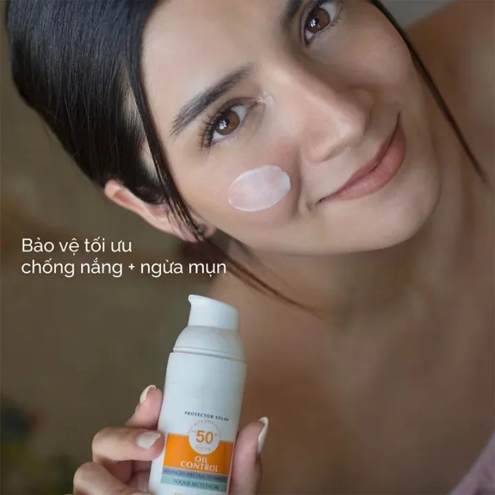 50ml%20Original%20Facial%20Sunscreen%20Refreshing%20Oil%20Controlling%20Lightweight%20Sweat%20Resistant%20Cream%20Effectively%20Isolate%20UV%20Sunscreen%20-%20Image%205