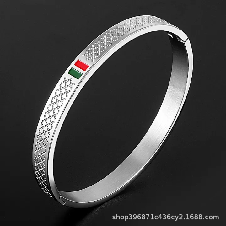 Gucchi%20Stainless%20Steel%20Round%20Bracelets%20for%20Men%20-%20Image%204