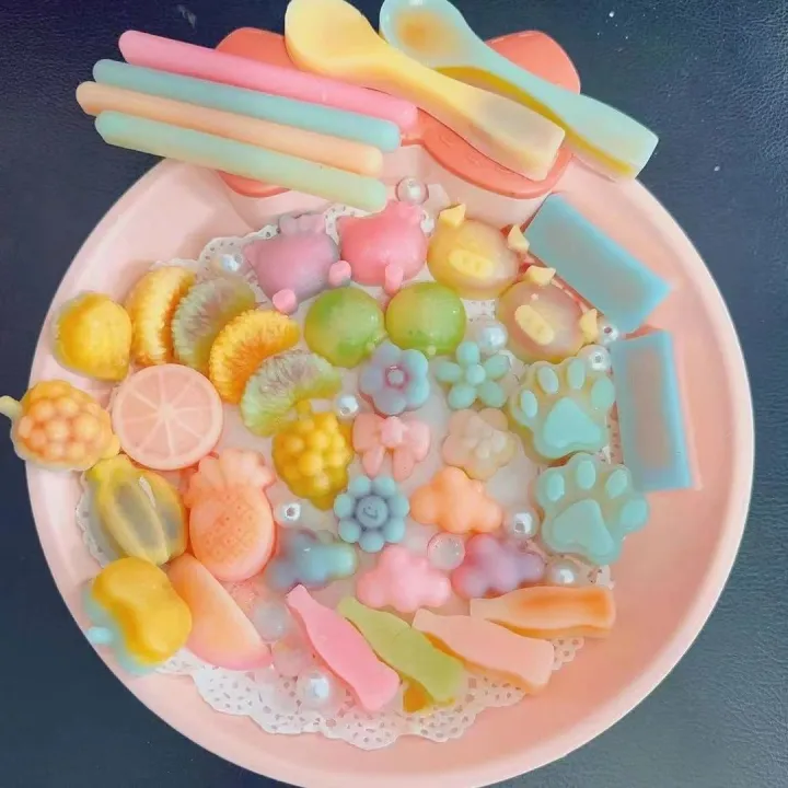 Internet%20celebrity%20wax%20bottles,%20sugar%20wax%20sticks,%20spicy%20skin,%20live%20broadcast,%20chewing,%20voice-controlled%20sandwich%20wax%20bottles,%20candy%20snacks,%20wax%20flat,%20edible%20honey%20-%20Image%204