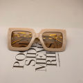 Box sunglasses Europe and the big box sunglasses retro fashion sunglasses female. 