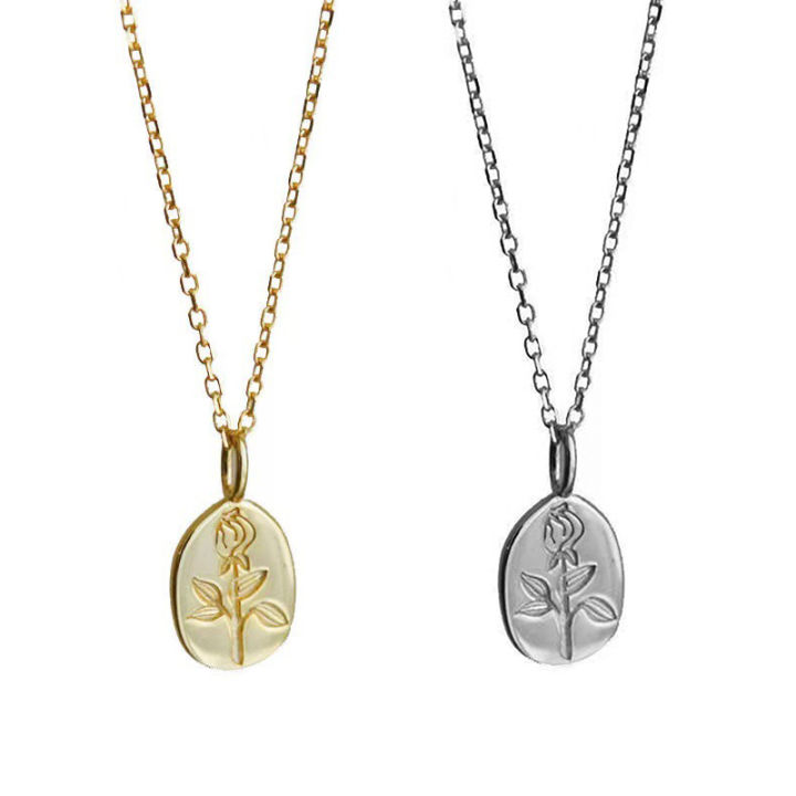 Fashion Ins Style Simple Engraved Flower Necklace for Women Exquisite Gold Plated Sweather Chain Pendant Necklace for Mother's Day Jewelry Gift Qoddess