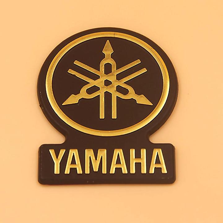 3D%20Yamaha%20Sticker%20Logo%20Emblem%20R1%20R3%20R6%20Tracer%20900%20Fz8%20Fz6%20Nmax%20Tmax%20Xmax%20Mt09%20Mt07%20Forza%20Tank%20Emblem%20Motorcycle%20Decal%20-%20Image%204