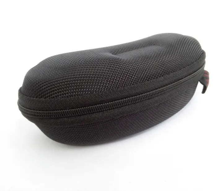 Sunglasses%20And%20Glasses%20Travel%20Box%20With%20Zipper%20System%20-%20Image%203