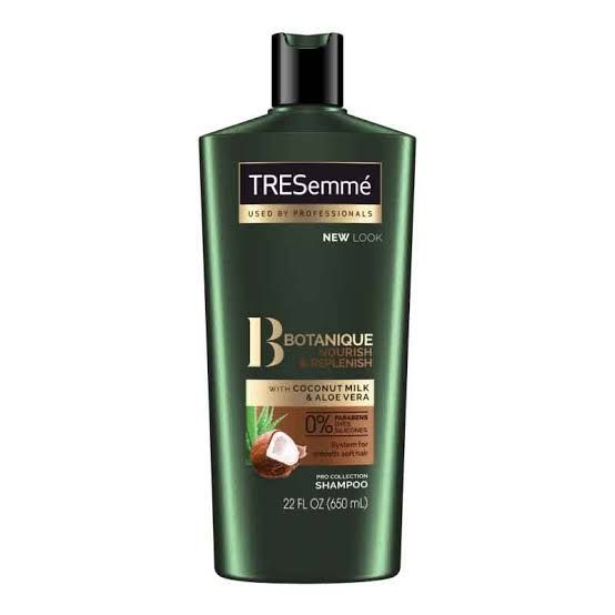 International Product Tresemme Botanique Nourish and Replenish Shampoo - 700ml