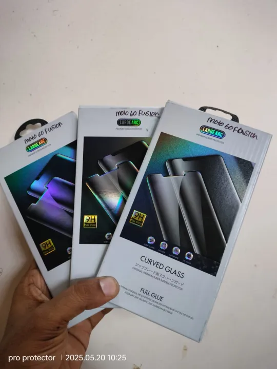 Moto%20EDGE%2060%20FUsion%20Full%20Tempered%20Glass%20Full%20Glue%20Mossily%20Premium%20Quality%20Ultra%20Clear%20Anti-scratch,%20Anti%20Oil%20Stains%20Screen%20Protector%20Edge%20To%20Edge%20Full%20Screen%20Coverage%20Glass%20Protector%20-%20Image%204