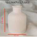 01 Piece Designed flower vase. 