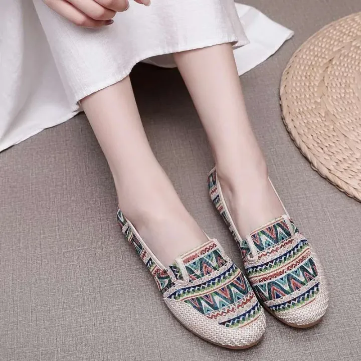 Ladies%20Green%20Multicolor%20Sneaker%20Comfortable%20Breathable%20Casual%20Shoes%20for%20Women%20Fashionable%20Sporty%20Footwear%20-%20Image%203