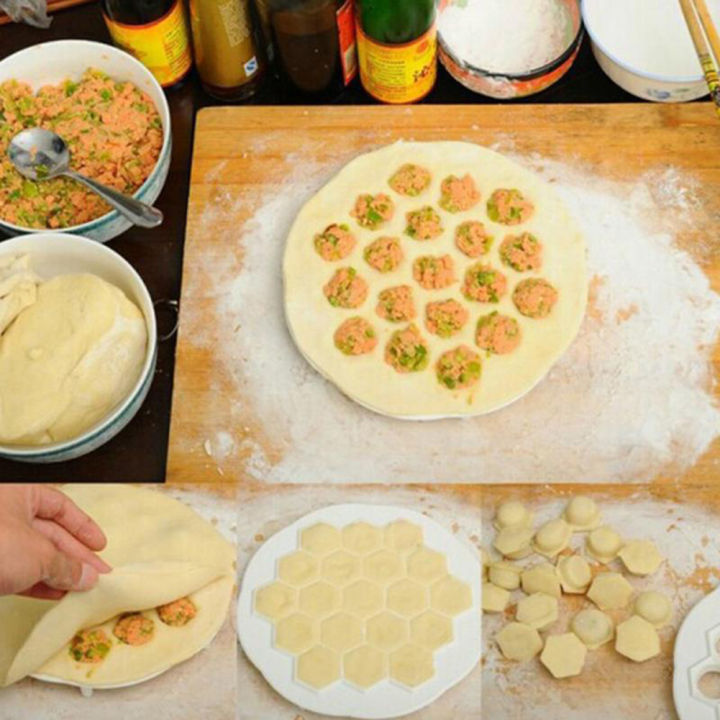 37%20Holes%20Hexagonal%20Dumpling%20Mold%20Metal%20Jiaozi%20Maker%20Kitchen%20DIY%20Cooking%20Tool%20-%20Image%203