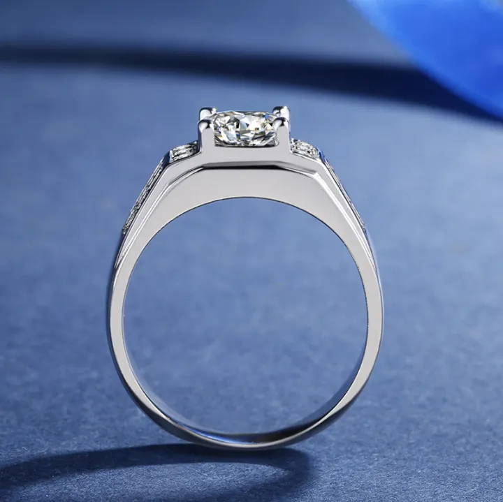 MJZ026%20Simple%20Business%20White%20Gold%20Plated%20Mock%20Men's%20Ring%20Micro%20Set%201.25%20Carat%20Zircon%20Four%20Prong%20Ring%20-%20Image%203