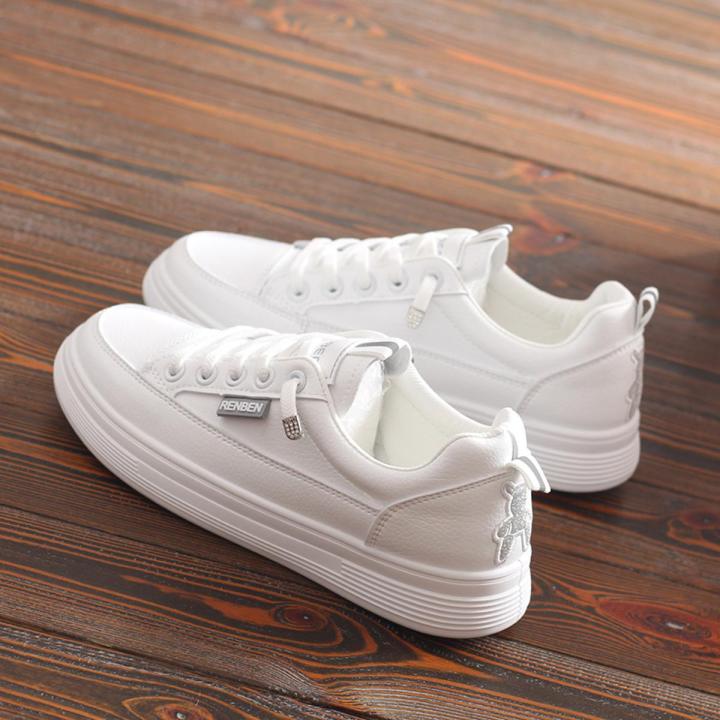 People-Oriented10775Women's Leather Surface Sneakers