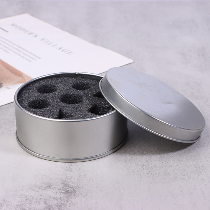 1pc%20Round%20Metal%20Dice%20Box%20Silver%20Metal%20Dice%20Box%20Suitable%20For%20Storing%20Dice%20Collecting%20Giving%20Gifts%20Easy%20To%20Carry%20Metal%20Box%20Leima%20-%20Image%204