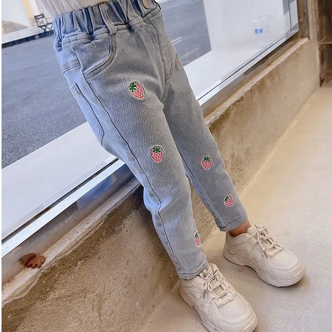 Cute%20Girls'%20Jeans%20Spring%20and%20Autumn%20Women's%20Baby%20Autumn%20Fashionable%20Casual%20Pants%20Soft%20Slim%20Fit%20Outer%20Wear%20Trousers%20Fashion%20-%20Image%206