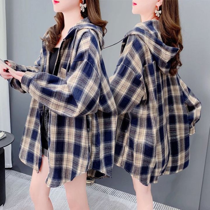 Hooded%20Plaid%20Shirt%20Women's%20New%20Loose%20Casual%20Korean%20Style%20Lazy%20Style%20Long%20Sleeve%20Top%20Coat%20-%20Image%203
