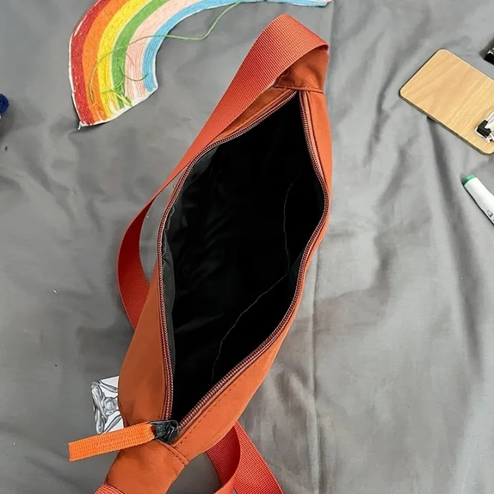 Solid%20Color%20Chest%20Bag%20For%20Women%20Large%20Capacity%20Travel%20Crossbody%20Female%20Half%20Moon%20Belt%20Bag%20Ladies%20Daily%20Street%20Fanny%20Packs%202022%20-%20Image%208