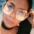 Luxury Brand Sunglasses Women Fashion Black Retro Sun Glasses Women Vintage Lady Summer Style Sun glasses Female Famous UV400.