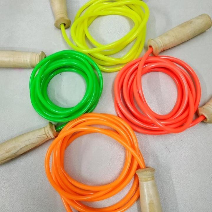 8 Feets/244cm Long Skipping Rope Adjustable Jumping Rope Best for Men Women Weight Loss Best in Fitness Sports Exercise Workout [[ Color as Per Stock - 1PCS ]]