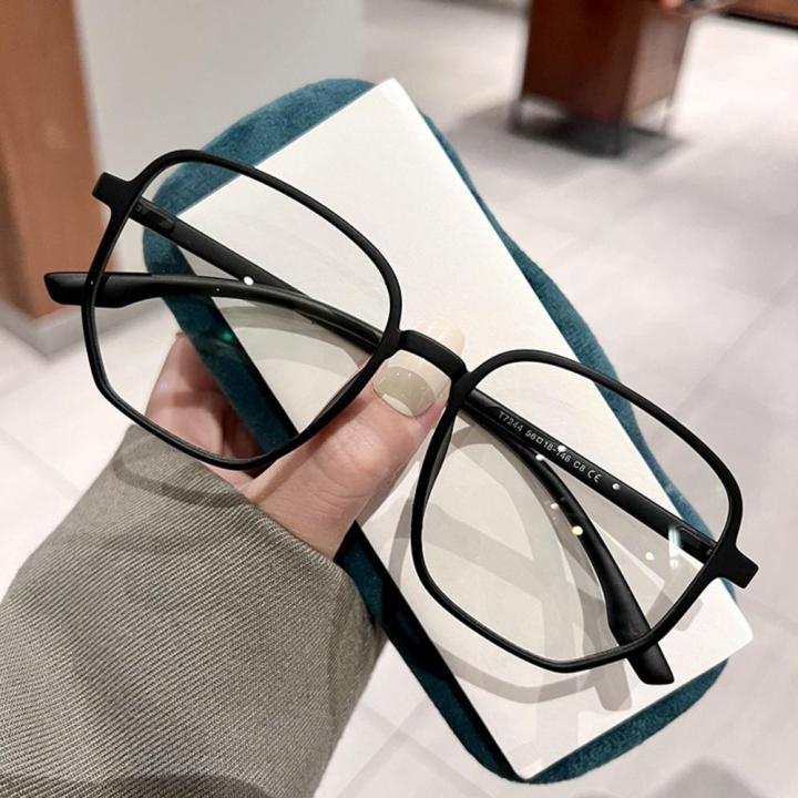 Transparent%20Computer%20glasses%20Stylish%20UV400%20protection%20Flat%20mirror%20lenses%20Sunglasses%20Fashionable%20design%20Luxury%20brand%20eyeglasses%20for%20Office%20use%20Digital%20screen%20protection%20Fashion%20accessories%20Outdoor%20-%20Image%204