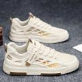Men's shoes: spring breathable, deodorant, mesh shoes, trendy and versatile, casual board shoes, student sports, soft soles, small white tide shoes.