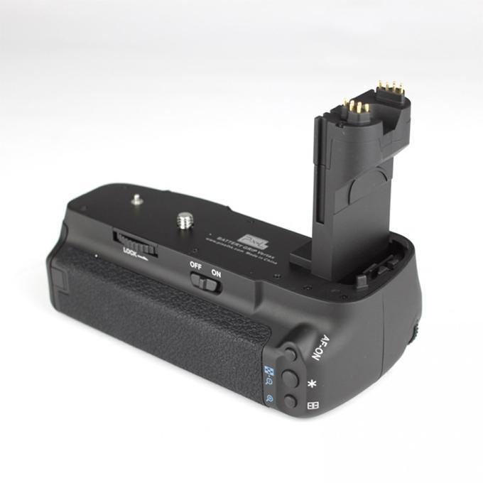Battery%20Grip%20For%20Canon%20Mark%20iii%20-%20Black%20-%20Image%203