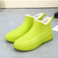 Rain Boots Women's Lightweight Kitchen Work Non-Slip Rain Boots Korean Style Wear-Resistant Rain Shoes Fleece-Lined Short Women's Rubber Shoes.