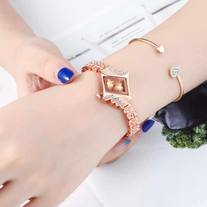 Trendsetter - Fashion Innovator - Premium Quality - Casual Cute Wristwatch Cute Quartz Watch For Women - Modern - Choice Expression