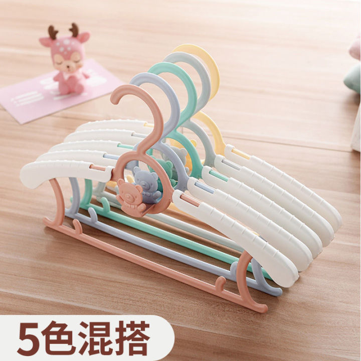 Baby%20Clothes%20Hanger%20for%20Baby%20Children%20Clothes%20Support%20Household%20Hanger%20Clothes%20Retractable%20Multifunctional%20Clothes%20Hanger%20for%20Newborn%20Children%20-%20Image%202