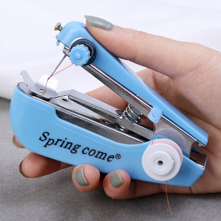 Portable%20Mini%20Manual%20Sewing%20Machine%20Simple%20Operation%20Sewing%20Tools%20Sewing%20Cloth%20Fabric%20Handy%20Needlework%20Tool%201Pcs%20-%20Image%202