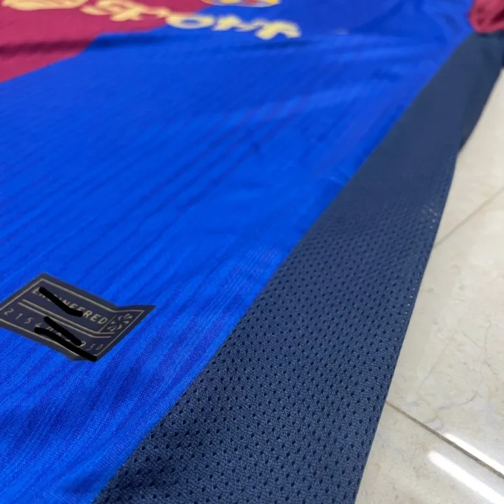 Barcelona%20home%20jersey%2024-25%20Half%20Sleeve%20-%20Image%205