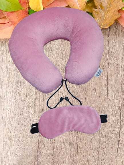 Premium%20Neck%20Pillow%20For%20Travel%20-%2012%20X14%20With%20Eye%20Mask%20-%20Image%203