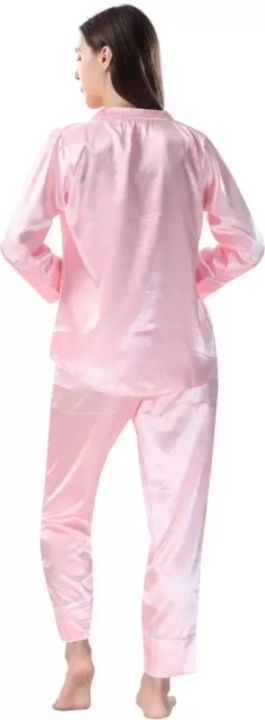 Comfortable%20Short%20Sleeve%20Night-wear%20Shirt%20and%20Pant%20Set%20for%20Ladies,%20Pure%20Silk%20and%20Satin%20-%20Image%208