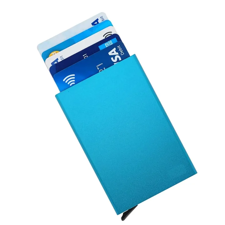 Front%20Look%20Men%20Aluminium%20Card%20Holder%20(7%20Card%20Slots)%20-%20Image%204