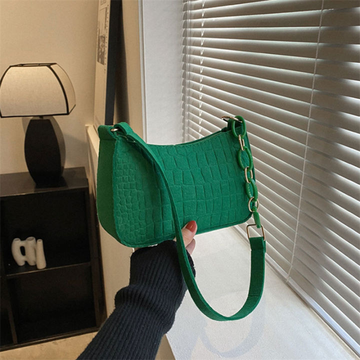 One%20Shoulder%20Bag%202022%20New%20Women's%20Subaxillary%20Bag%20Niche%20Design%20Advanced%20Texture%20Armpit%20Handbag%20Crescent%20Saddle%20Bag%20Dermatoglyph%20Eatop%20-%20Image%202