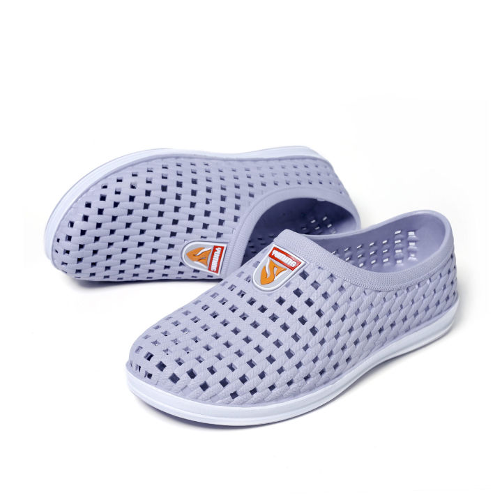 New%20PVC%20Baotou%20Breathable%20Soft%20Rubber%20Hole%20Shoes%20Injection%20Molding%20Summer%20Spot%20Export%20Xingxing%20Sandals%20-%20Image%203