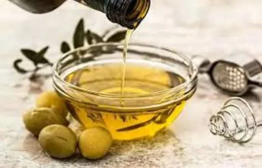 Extra%20Virgin%20JAI%20TUN%20Olive%20Oil%20-%20200%20ml%20-%20Image%204