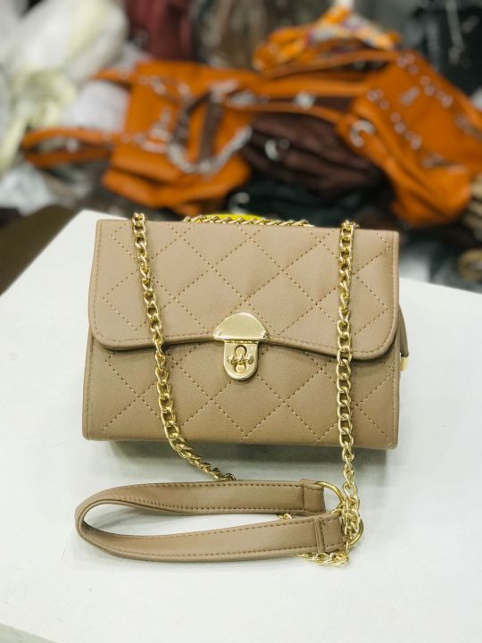 Smart%20Stylish%20Hand%20&Sholder%20Parts%20Bag%20for%20Women%20-%20Image%202