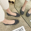 2023 spring and summer new Korean version of the versatile Internet celebrity square toe flat small fragrance wind single shoes beanie shoes plus size women's shoes 4243. 
