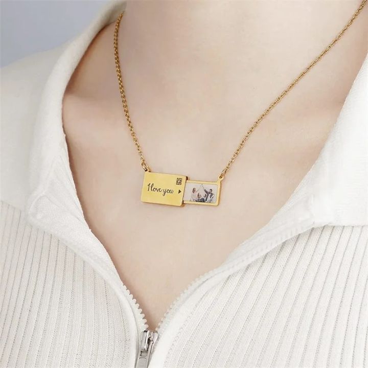 Personalized%20Locket%20Necklace%20Custom%20Envelope%20Necklace%20Pull%20Out%20Photo%20Locket%20Pendant%20Exquisite%20Custom%20Picture%20Pendant%20For%20Women%20-%20Image%202