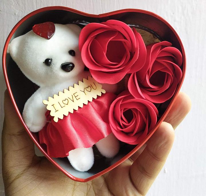 Heart%20Shape%20Gift%20Box%20With%20Teddy%20&%20Artificial%20Rose%20-Multi-Color%20-%20Gift%20Box%20-%20Image%208