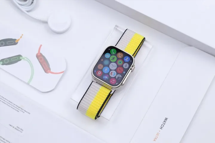 H10%20Ultra%20Smart%20Watch%20-%20Image%204