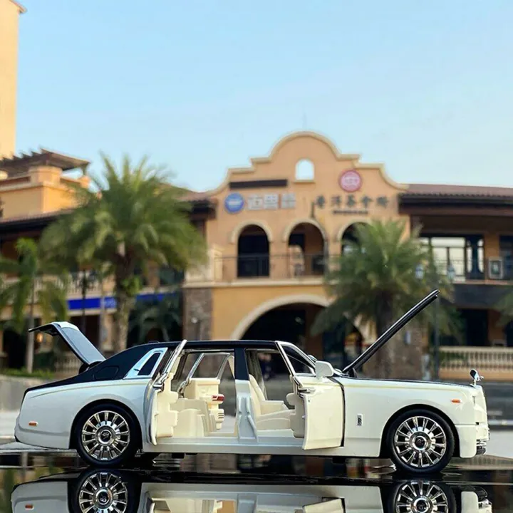 1:24%20Rolls%20Royce%20Phantom%20Diecast%20Alloy%20Car%20Luxury%20Simulation%20Toy%20Vehicle%20Metal%20Car%206%20Door%20Open%20Model%20Car%20Sound%20Light%20Toy%20For%20Gift%20-%20car%20toy%20-%20Image%205