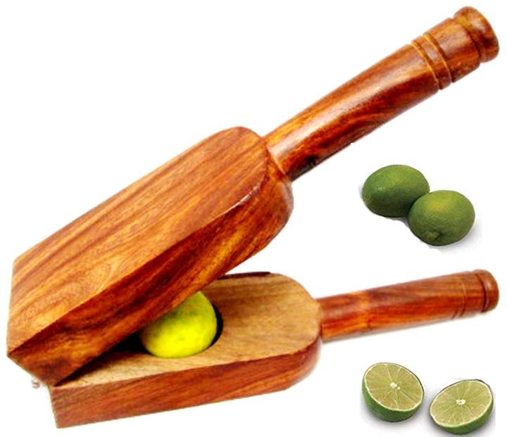 Wooden%20Lemon%20Squeezer%20&%20Masher,%20Manual%20Citrus%20Lime%20Hand%20Juicer%20-%20Image%202